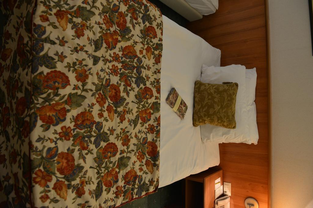 Hotel Karpos Скоп'є Екстер'єр фото