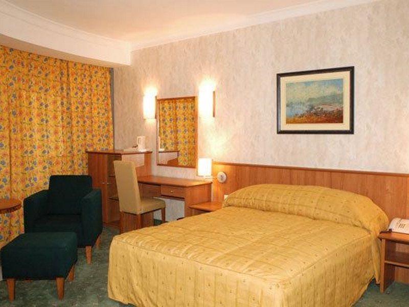 Hotel Karpos Скоп'є Екстер'єр фото